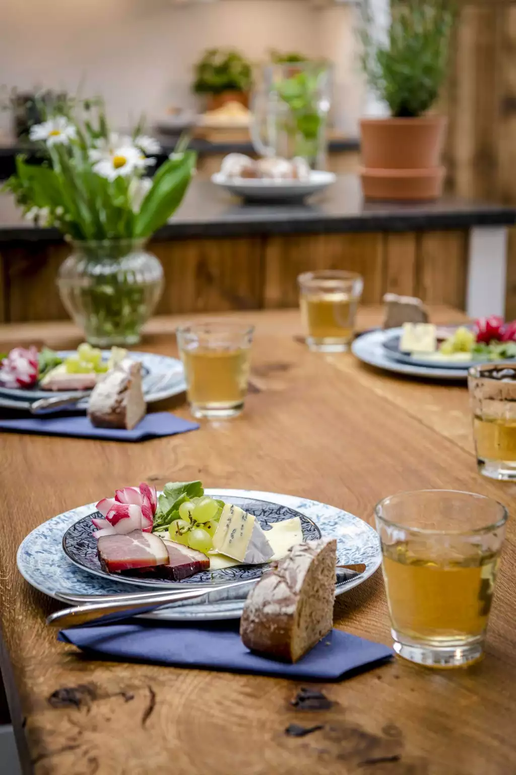 Echt bayerische Brotzeit Komfort Luxus Urlaub für die ganze Familie
